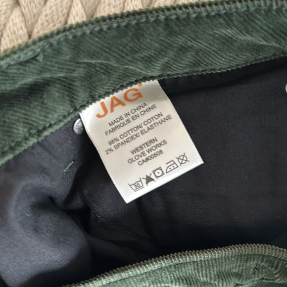 JAG low rise, bootleg corduroy pant - Picture 6 of 9